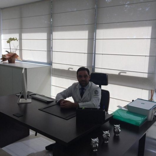 Dr. Fuad Baida Marina