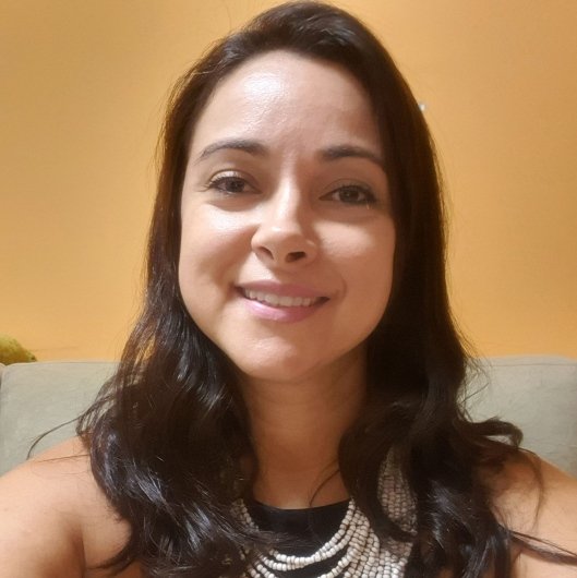 Dra. Nivea Carla De Oliveira Marques