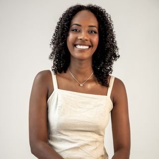 Raquel Castro de Souza Monteiro