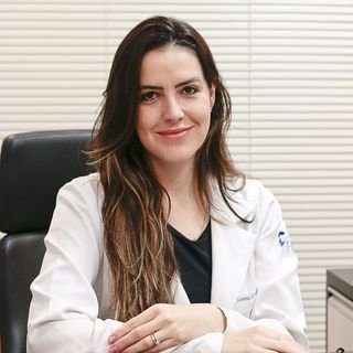 Dra. Luana Amadori Flessak