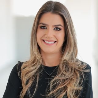 Dra. Thaís Nogueira Moraes