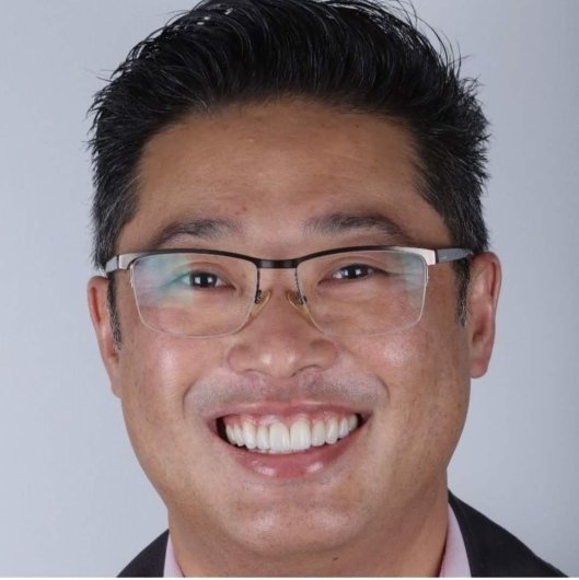 Dr. Marcos Yukihiro Hanaoka