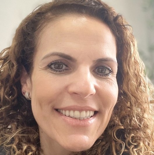 Dra. Fabiana Chamelet Nogueira
