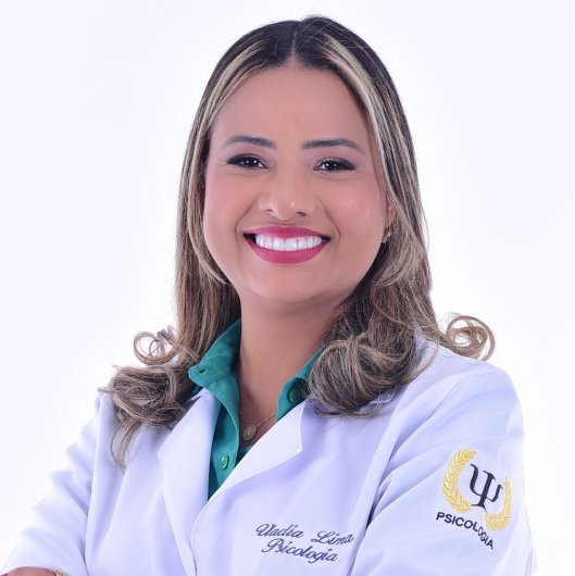 Dra. Vládia Lima