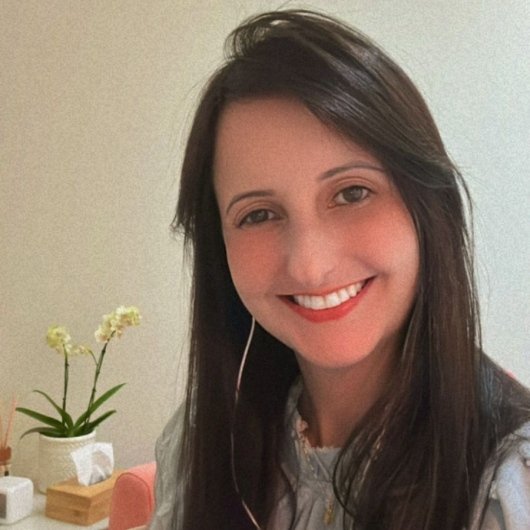 Suélen Santos