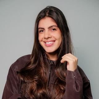 Dra. Yasmin Alves Vasconcelos