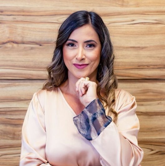 Dra. Ivana Campos Scandian Batista