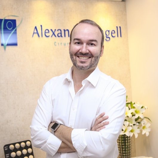 Dr. Alexandre Engell Santos