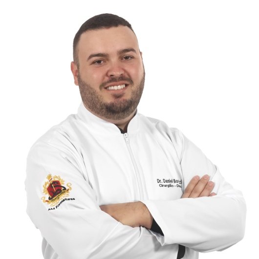 Dr. Daniel Bortoluzzi