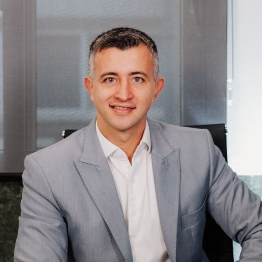 Dr. Lucas Barbosa