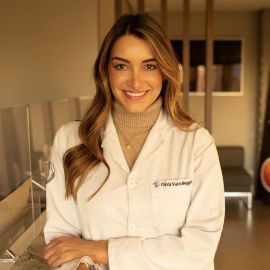 Dra. Flavia Vieira Meggetto