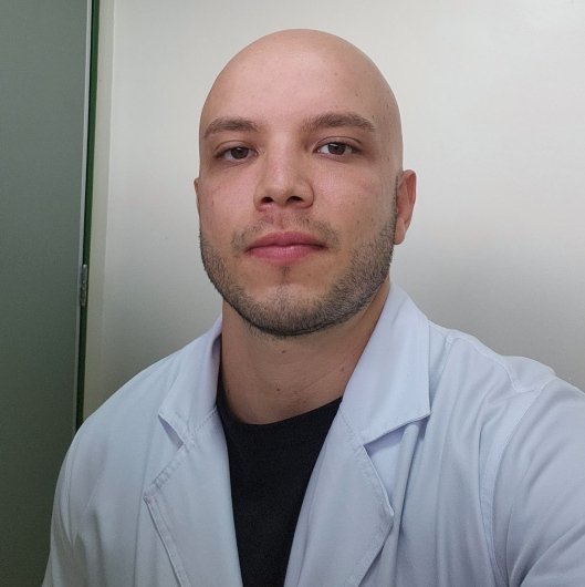 Dr. Renato Mauro Vieira Souza