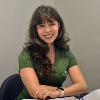 Dra. Gabriela Fernandes Costa