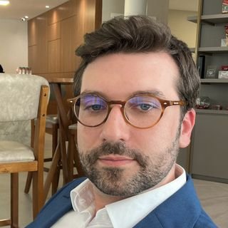 Dr. Paulo Eduardo Nagliati Borges