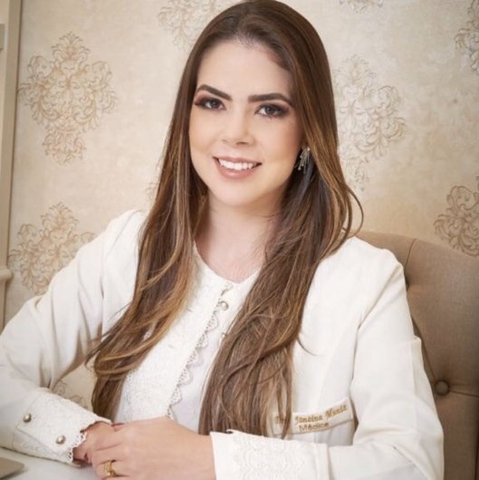 Dra. Janaína Muniz