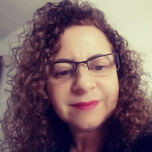 Leila Regina Coelho
