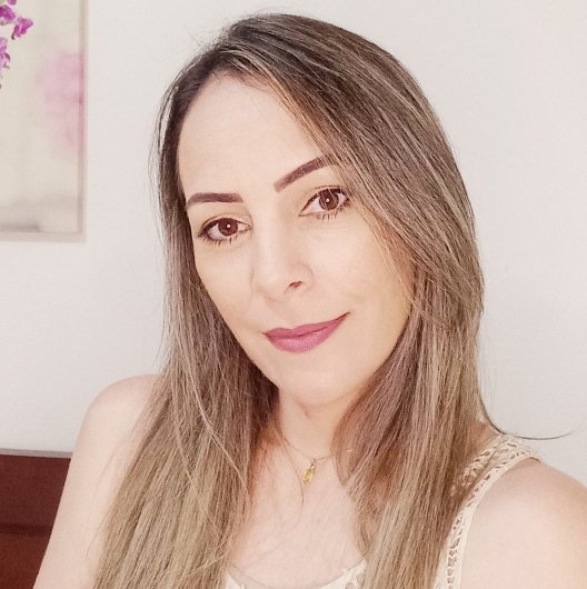 Sílvia Tamara de Souza Silva