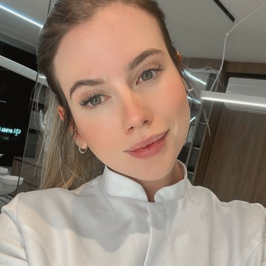 Giovana Machado