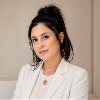 Dra. Camila Coradi