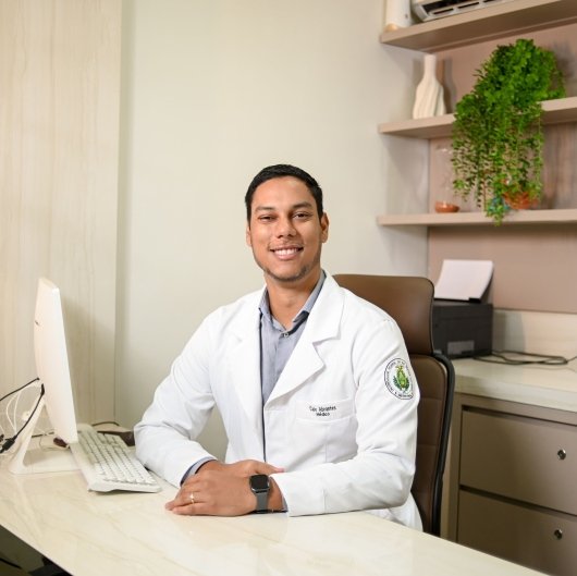 Dr. Caio Abrantes