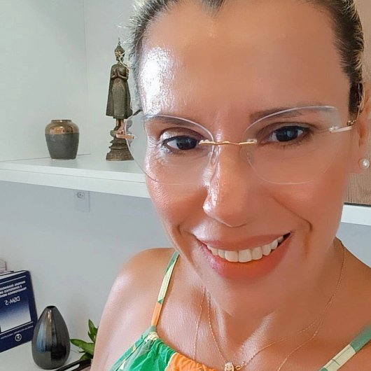 Dra. Sabrina Parente