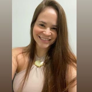 Dra. Jacqueline Meireles