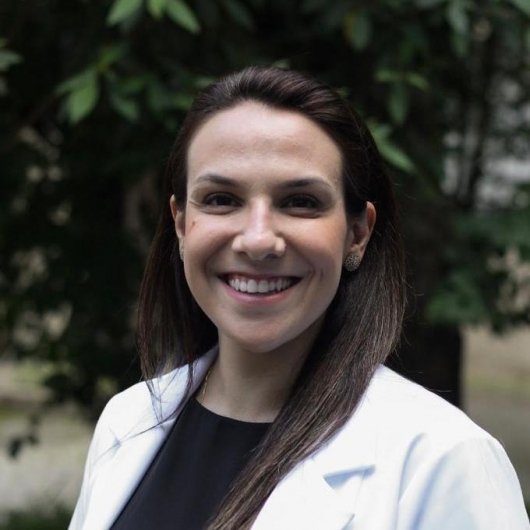 Dra. Carolina Bueno