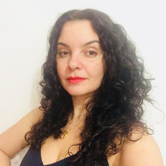 Prof. Nidia Gizelli de Oliveira Fernandes