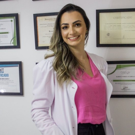 Dra. Karini Claudino Correia