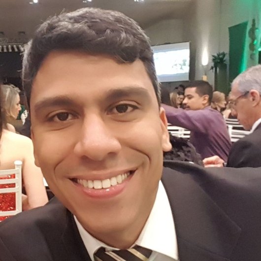 Dr. Rafael Brito Foureaux Ribeiro