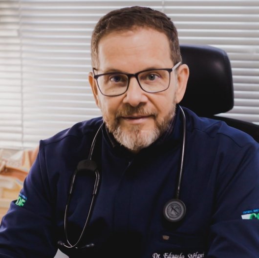 Dr. Eduardo Stefani