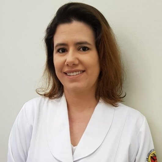 Dra. Ana Luiza Neves