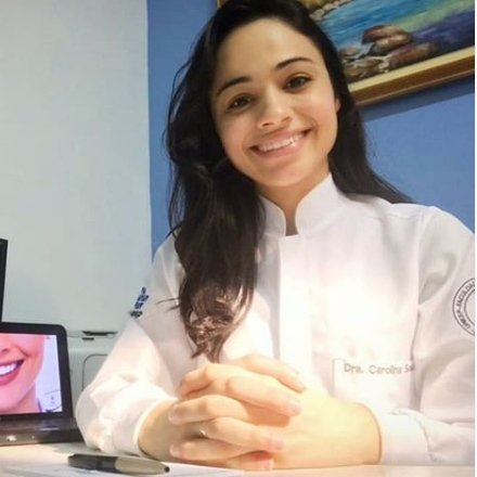 Dra. Carolina Souza