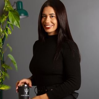 Dra. Géssica Cristina Rocha