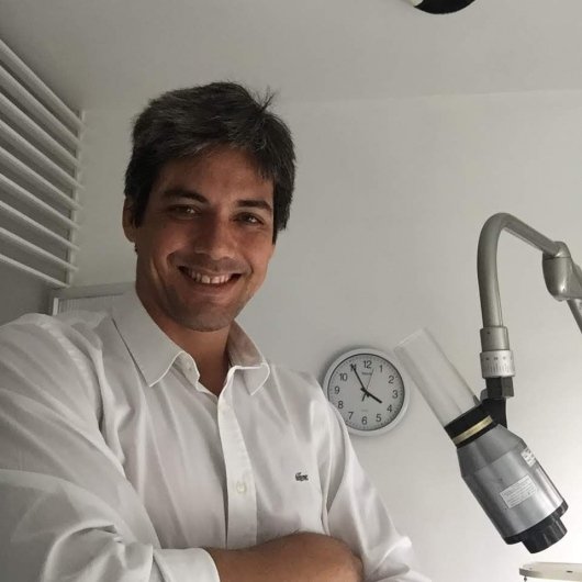 Dr. Carlos Henrique Jonker Macedo
