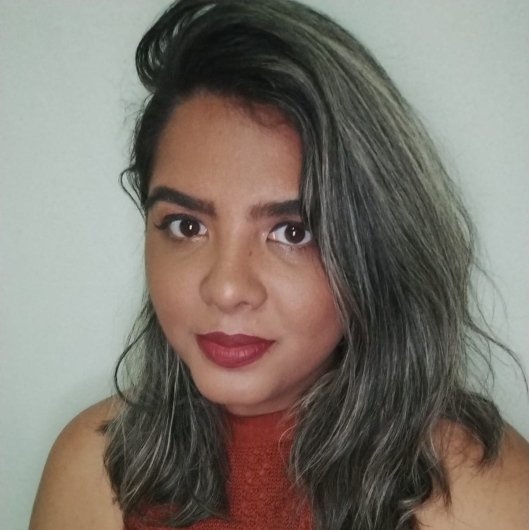 Hellen Alves de Oliveira Silva