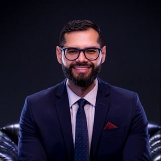 Dr. Luan Góis