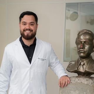 Dr. Victor Almeida Costa