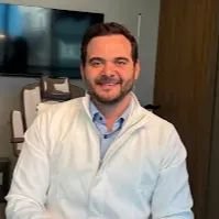 Dr. Vitor Ramalho dos Santos Carvalho