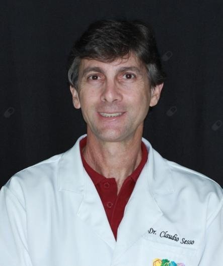 Dr. Claudio Sesso