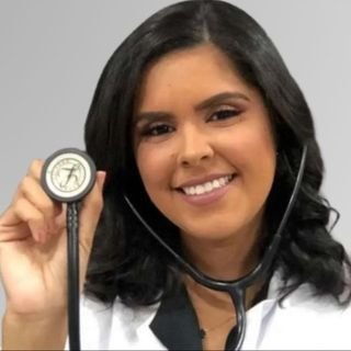 Dra. Mariana Bomfim de Menezes