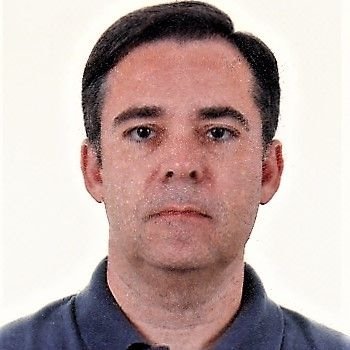 Dr. André Fares Porto