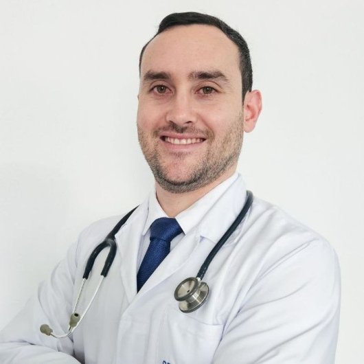 Dr. Julio Cesar Reyes Zerpa