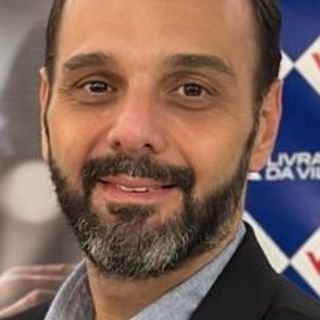 Dr. Gustavo Tricta Augusto Sica
