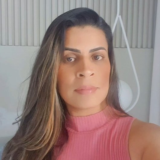 Dra. Luciane Leandro Fernandes Souza