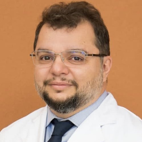 Dr. Eduardo Magalhaes Mamare