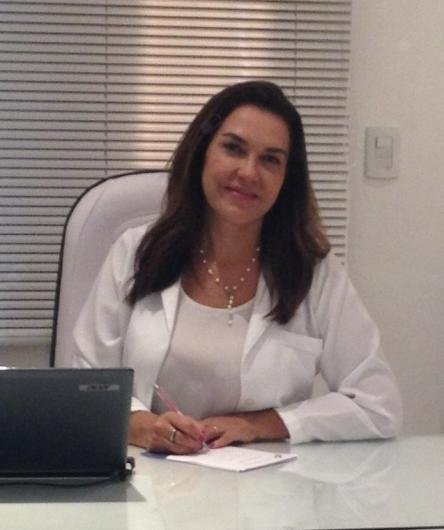 Dra. Patrícia Cabrejos