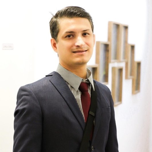 Dr. Alexandre Proença