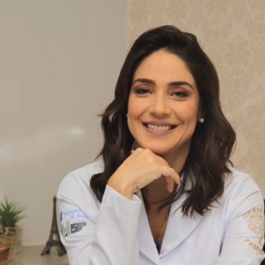Dra. Renata Tomasetti Marcondes Guimarães