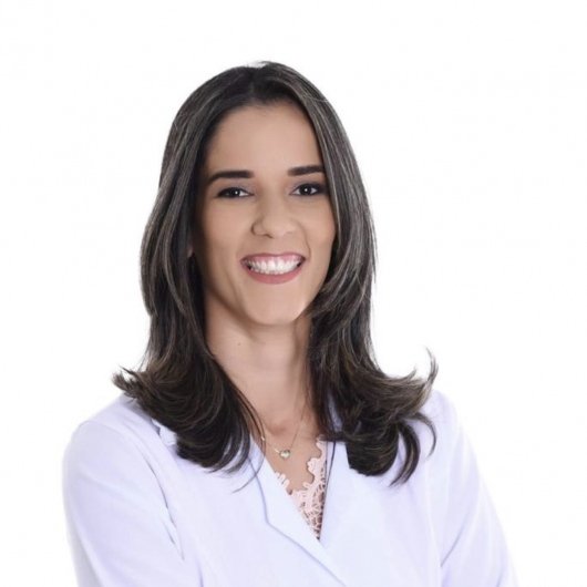 Dra. Manuella Silva Martins
